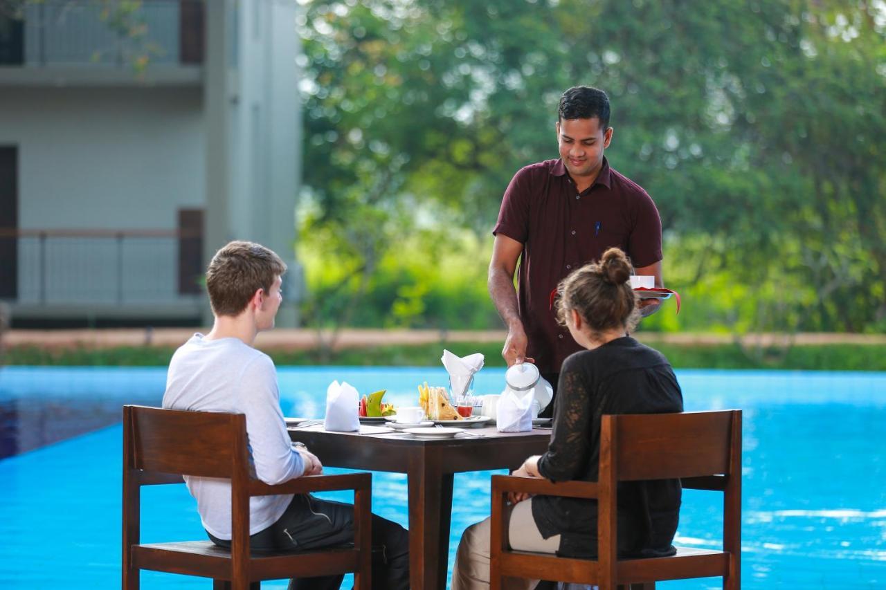 Tropical Life Resort And Spa Dambulla Buitenkant foto