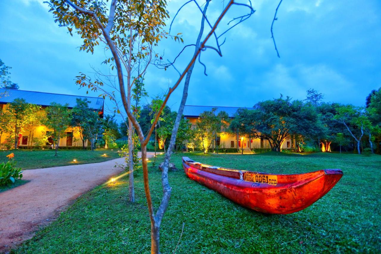 Tropical Life Resort And Spa Dambulla Buitenkant foto