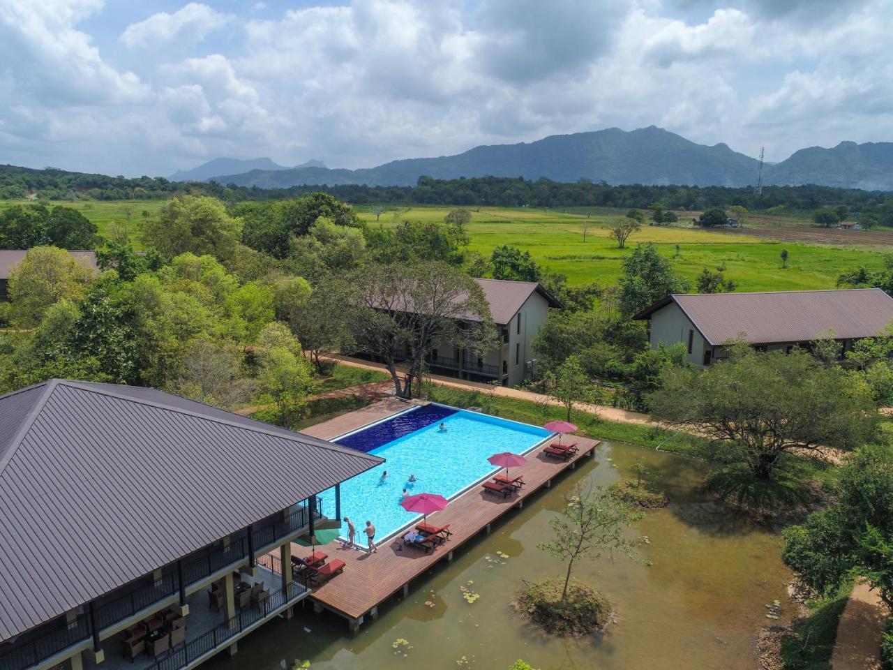 Tropical Life Resort And Spa Dambulla Buitenkant foto