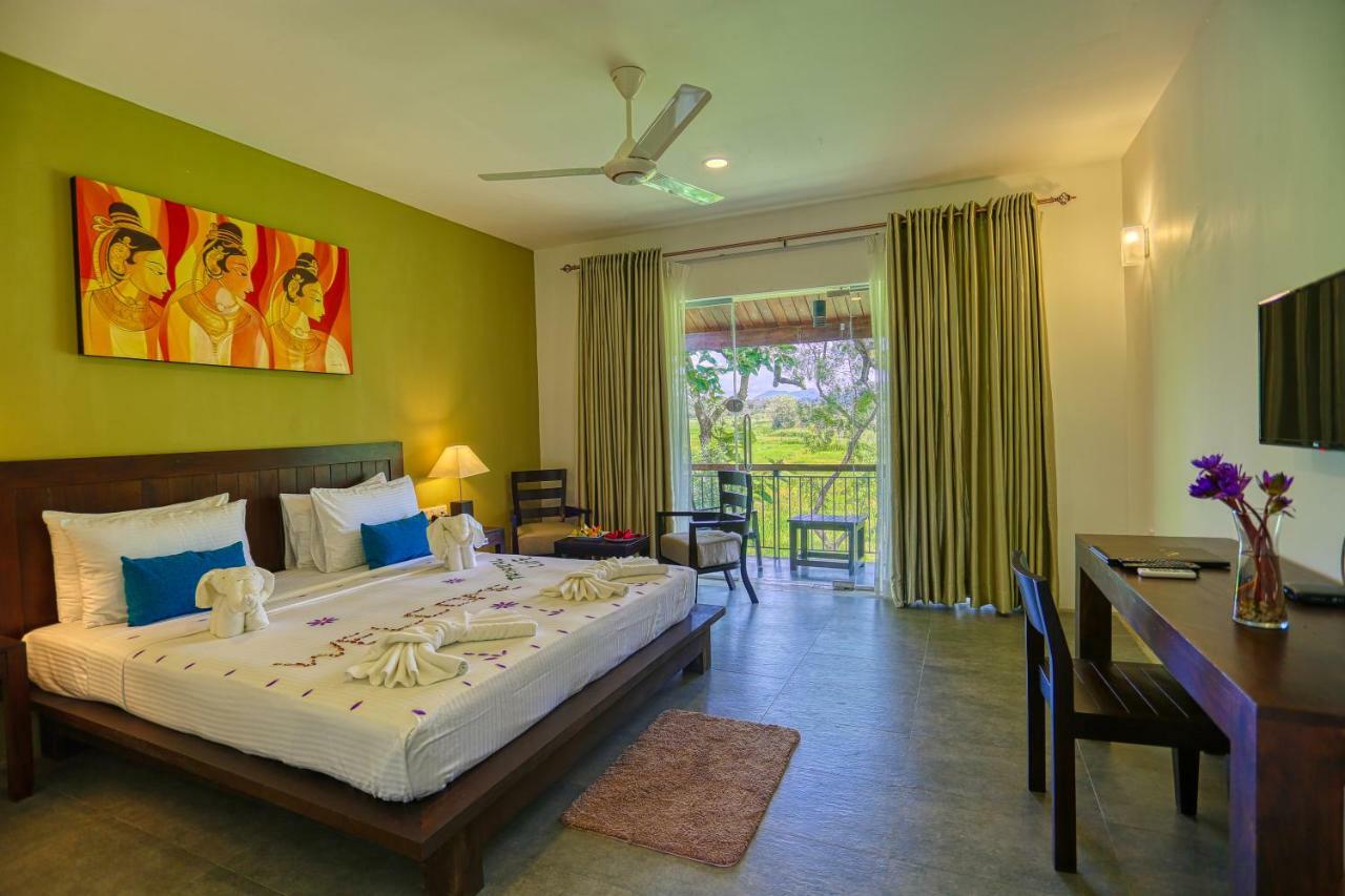 Tropical Life Resort And Spa Dambulla Buitenkant foto